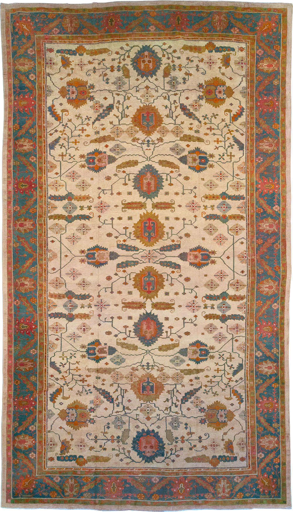 Antique Turkish Oushak Oversize Carpet, No.31328 - Galerie Shabab