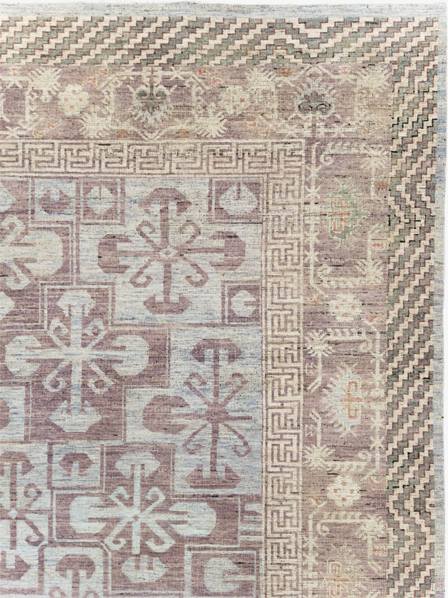 Contemporary East Turkestan Khotan Room Size Carpet, No.31329 - Galerie Shabab
