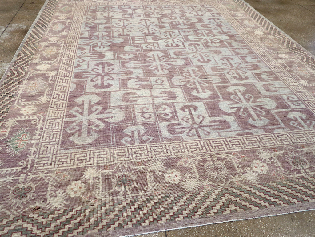 Contemporary East Turkestan Khotan Room Size Carpet, No.31329 - Galerie Shabab
