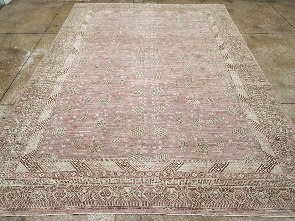 Contemporary East Turkestan Khotan Room Size Carpet, No.31332 - Galerie Shabab