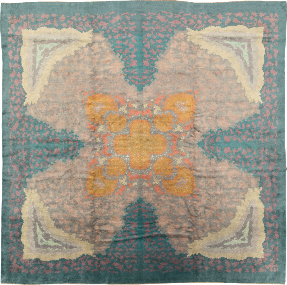 Antique European Art Deco Square Room Size Carpet, No.31338 - Galerie Shabab