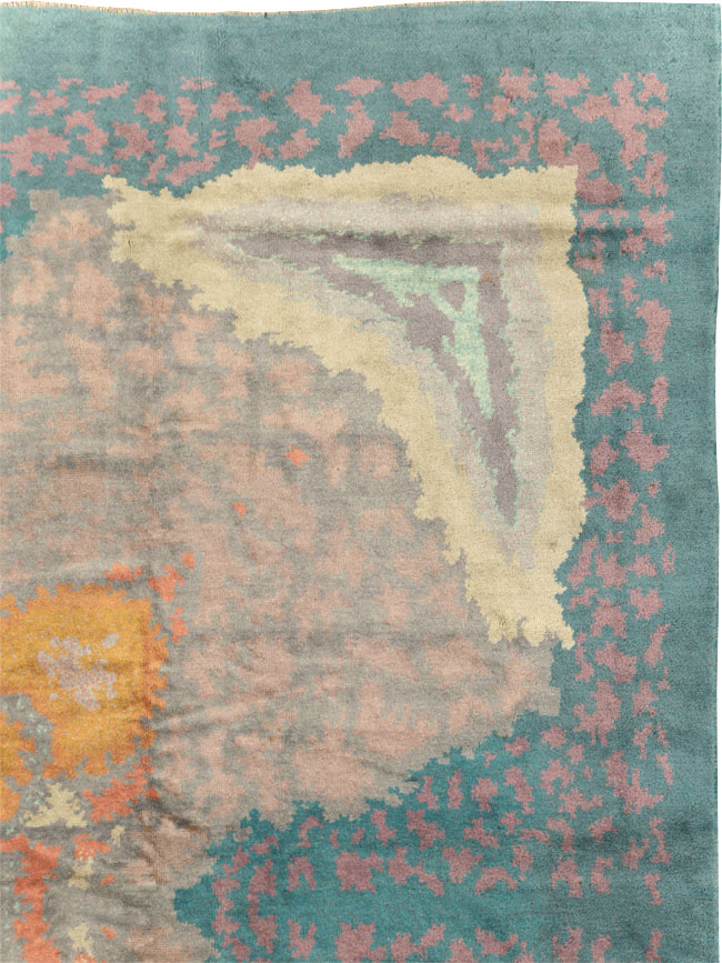 Antique European Art Deco Square Room Size Carpet, No.31338 - Galerie Shabab