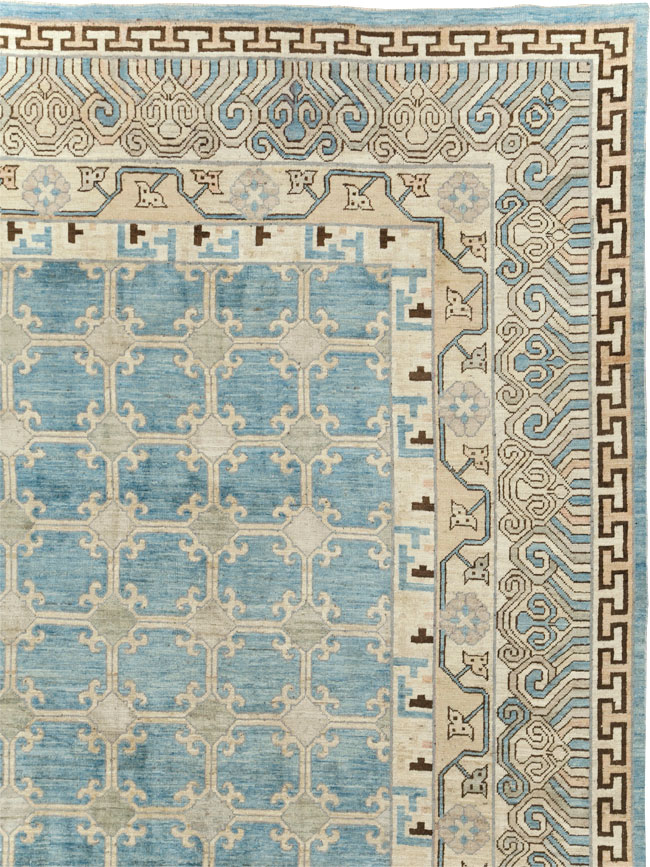 Modern East Turkestan Khotan Large Room Size Carpet, No.31342 - Galerie Shabab