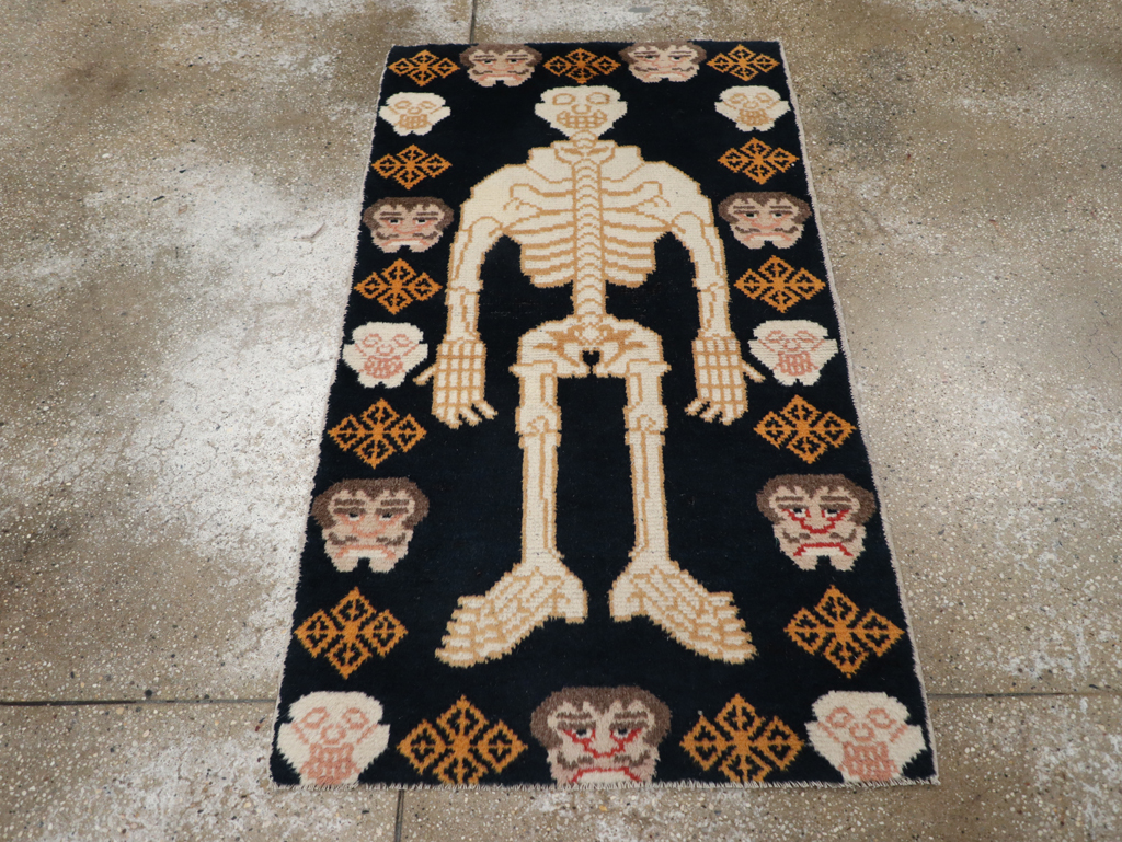 Vintage Tibetan Pictorial Throw Rug, No.31346 - Galerie Shabab