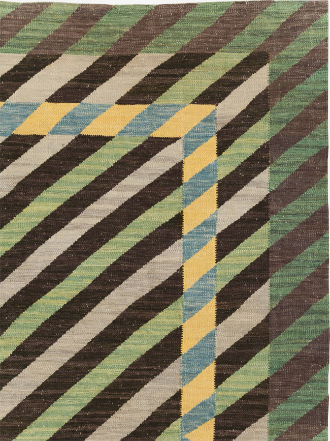 Contemporary Turkish Flatweave Room Size Carpet, No.31348 - Galerie Shabab