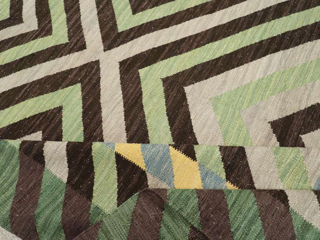 Contemporary Turkish Flatweave Room Size Carpet, No.31348 - Galerie Shabab