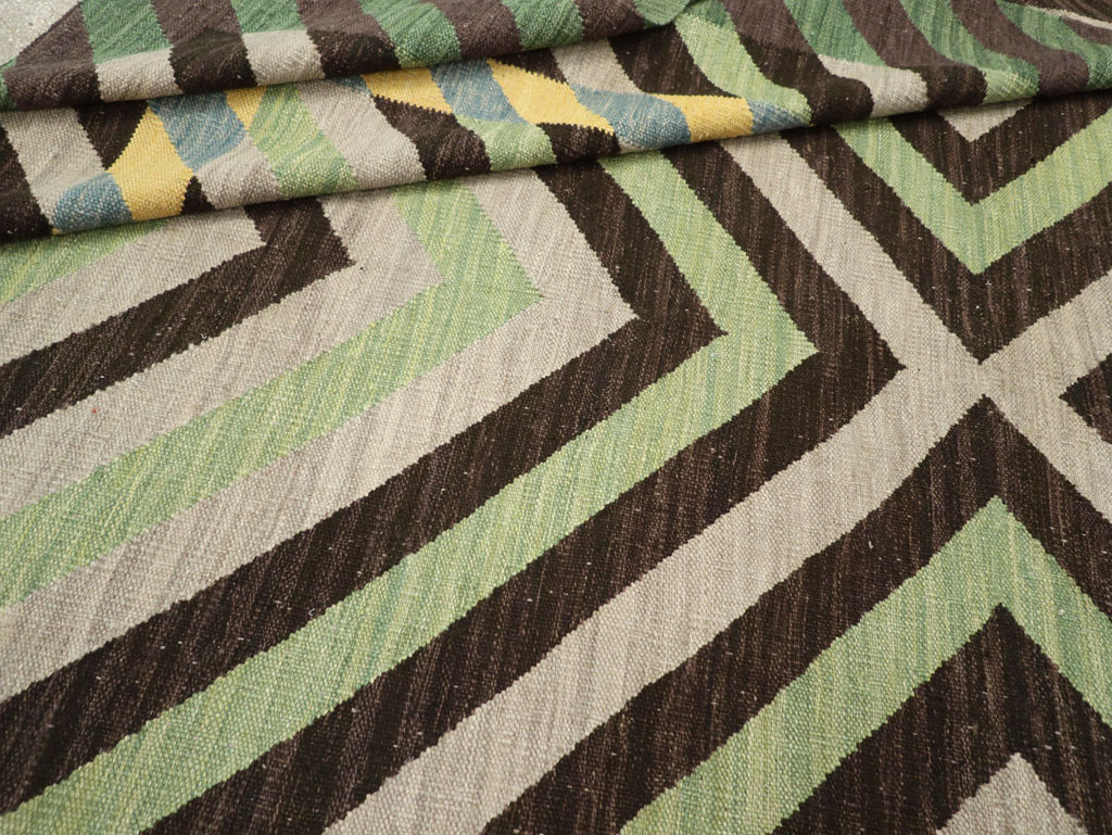 Contemporary Turkish Flatweave Room Size Carpet, No.31348 - Galerie Shabab