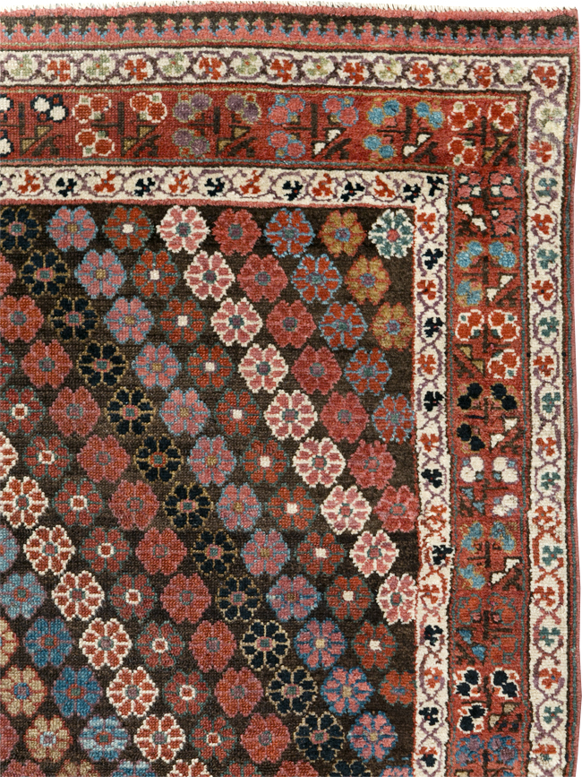 Antique Persian Kurd Gallery Carpet, No.31350 - Galerie Shabab