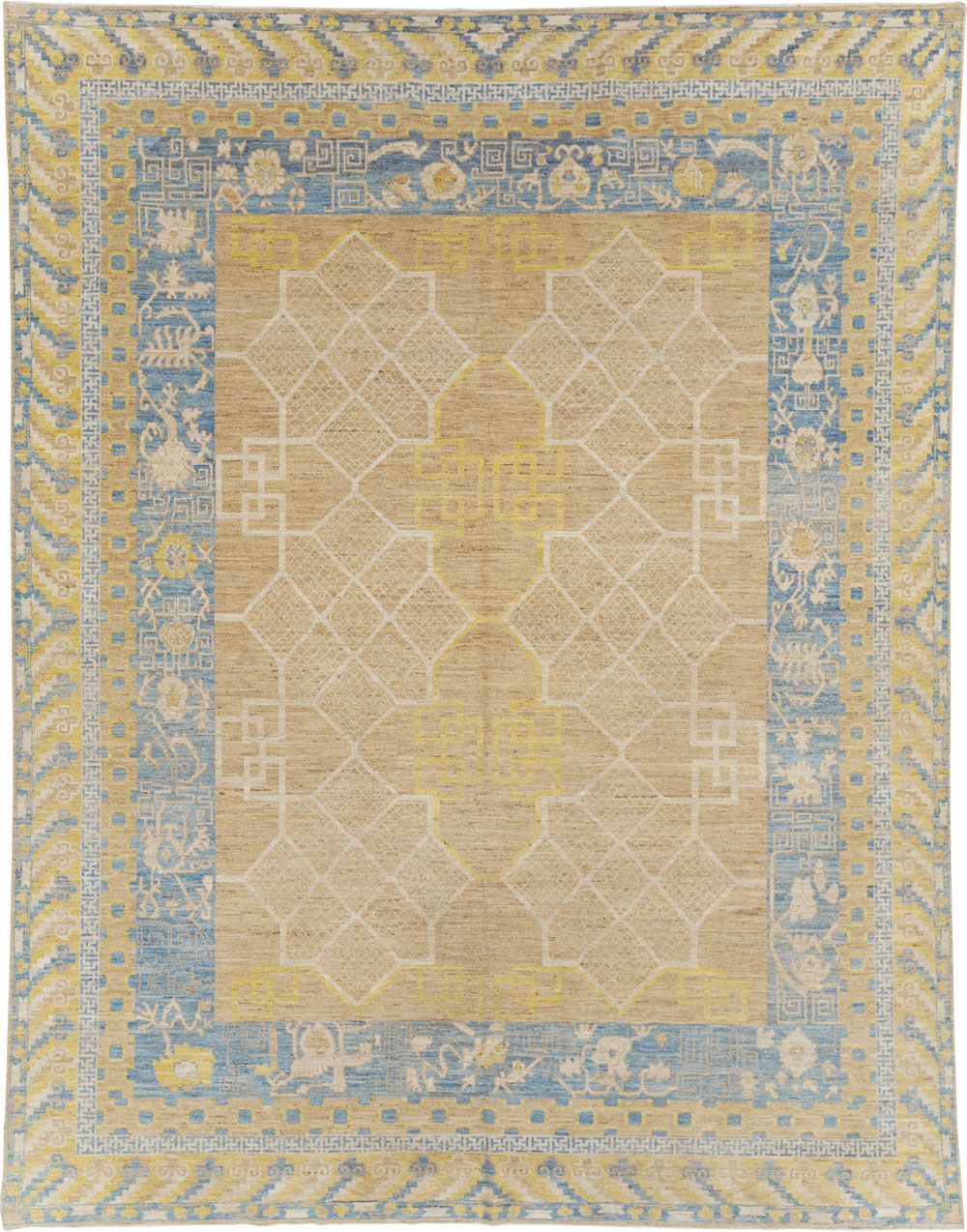 Contemporary East Turkestan Khotan Room Size Carpet, No.31356 - Galerie Shabab