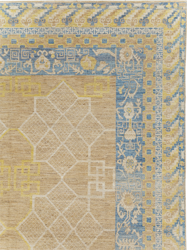 Contemporary East Turkestan Khotan Room Size Carpet, No.31356 - Galerie Shabab