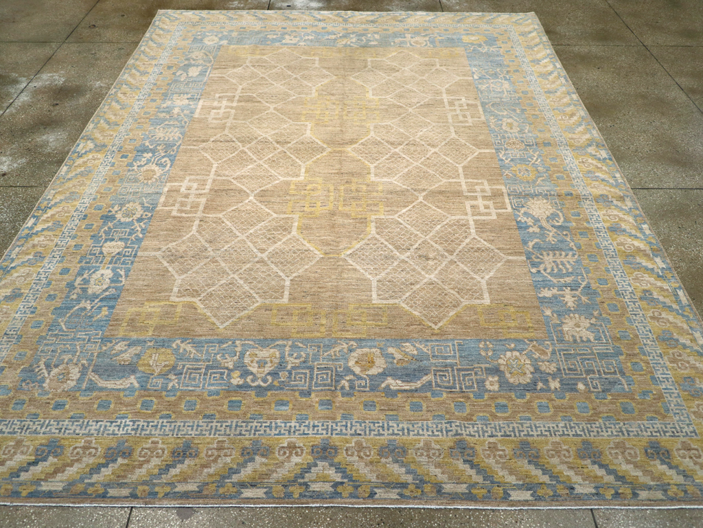 Contemporary East Turkestan Khotan Room Size Carpet, No.31356 - Galerie Shabab
