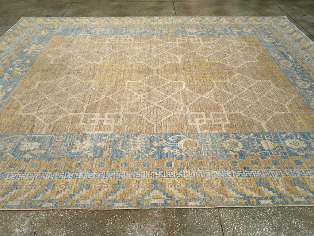 Contemporary East Turkestan Khotan Room Size Carpet, No.31356 - Galerie Shabab