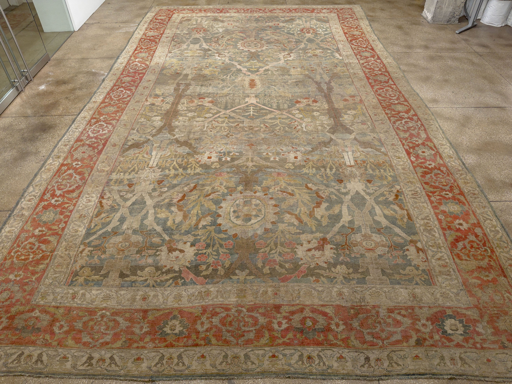 Antique Persian Bidjar Oversize Carpet, No.31358 - Galerie Shabab
