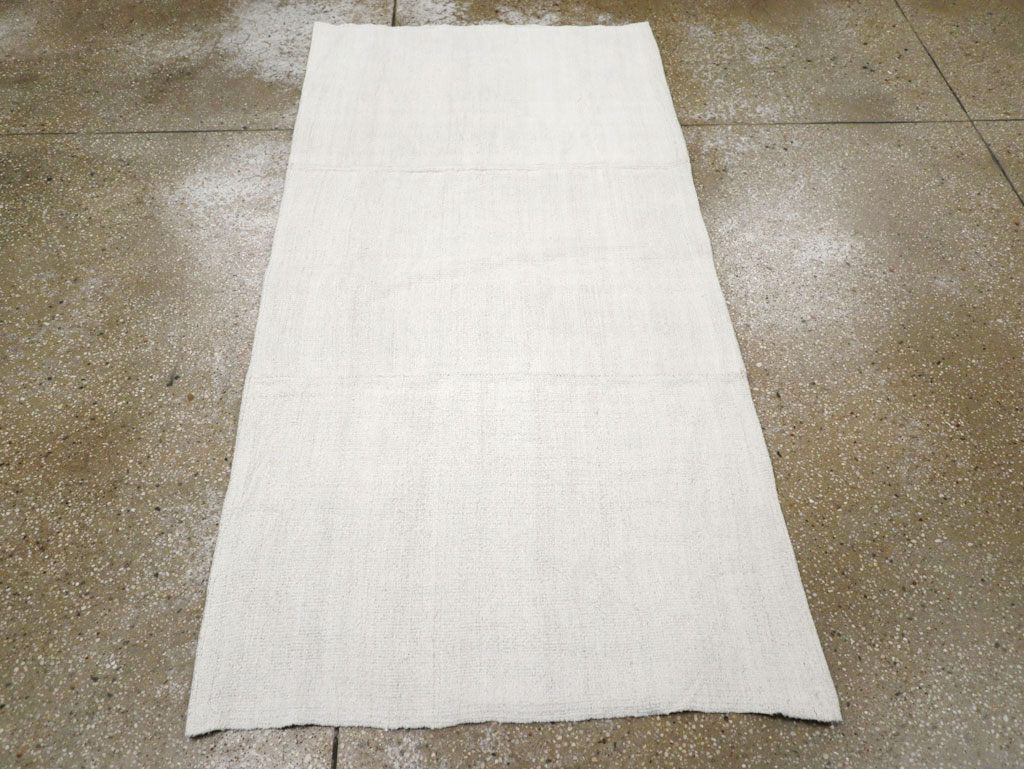 Vintage Turkish Flatweave Kilim Throw Rug, No.31362 - Galerie Shabab
