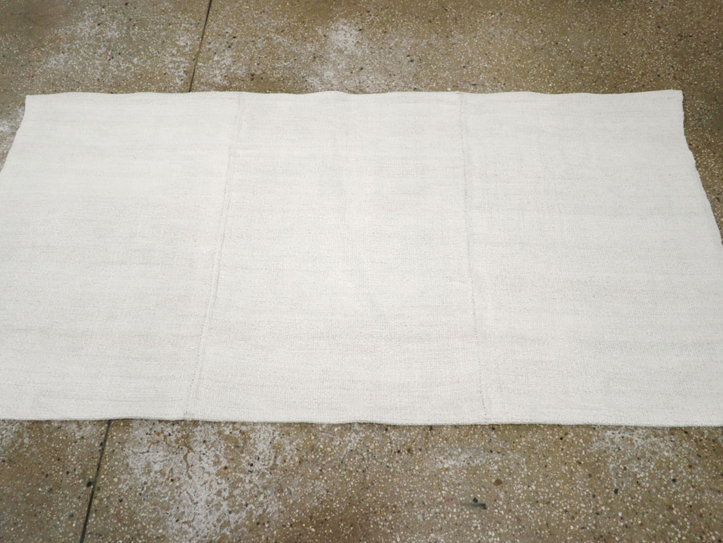 Vintage Turkish Flatweave Kilim Throw Rug, No.31362 - Galerie Shabab