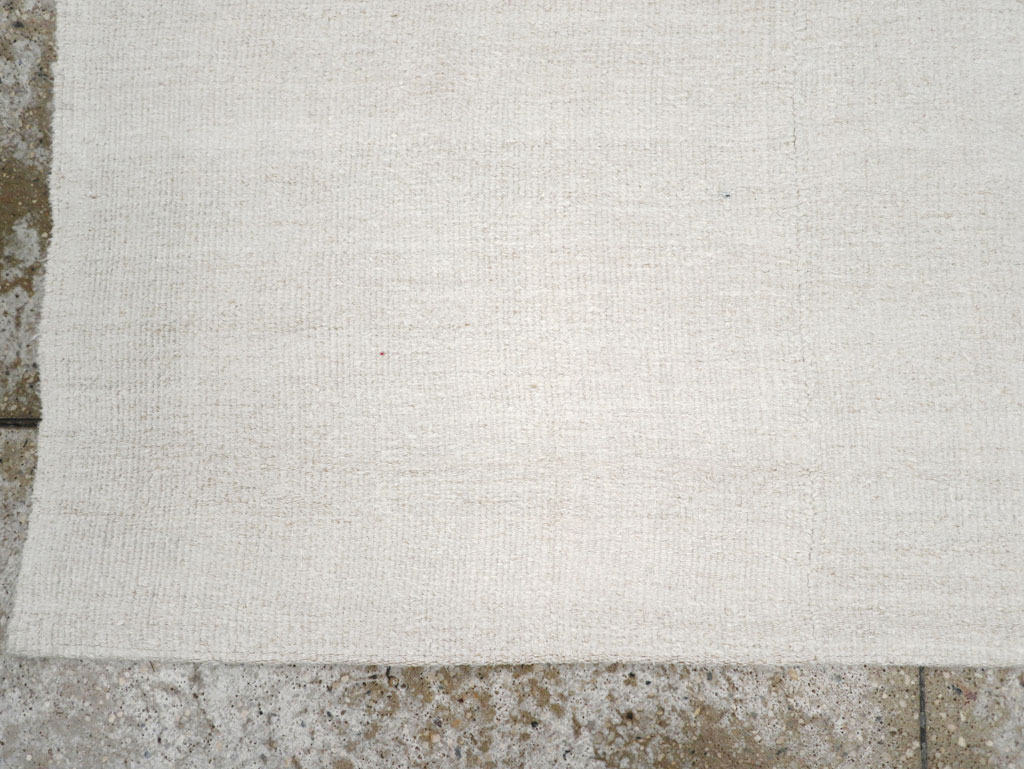 Vintage Turkish Flatweave Kilim Throw Rug, No.31363 - Galerie Shabab