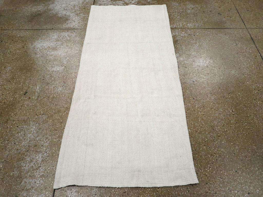 Vintage Turkish Flatweave Kilim Throw Rug, No.31364 - Galerie Shabab