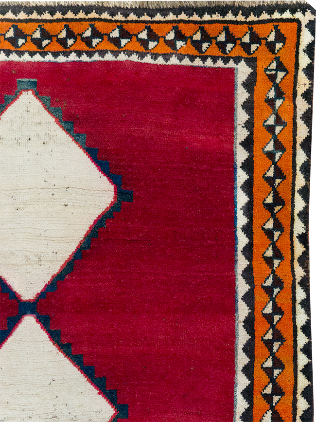 Vintage Persian Gabbeh Rug, No.31371 - Galerie Shabab