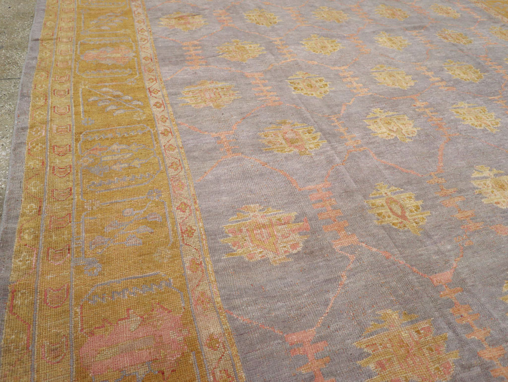 Antique Turkish Oushak Large Carpet, No.31372 - Galerie Shabab
