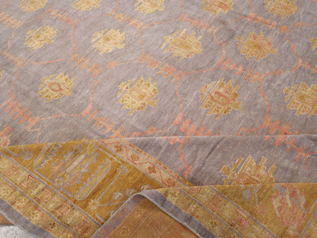 Antique Turkish Oushak Large Carpet, No.31372 - Galerie Shabab