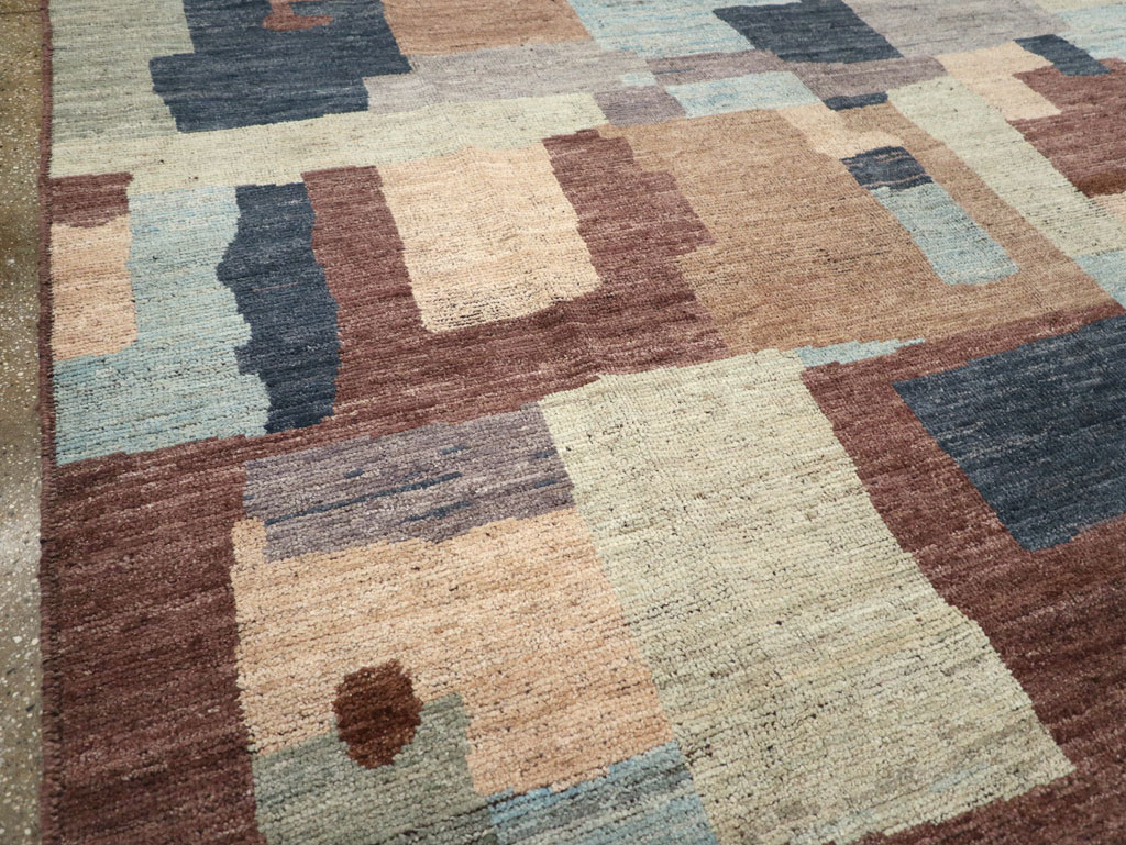 Contemporary Turkish Room Size Carpet, No.31377 - Galerie Shabab