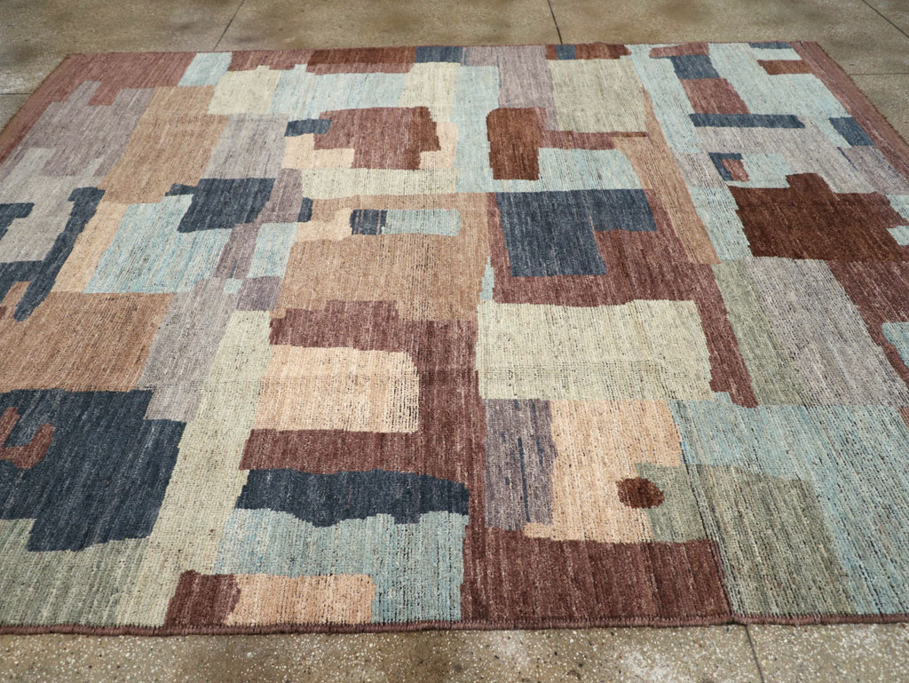 Contemporary Turkish Room Size Carpet, No.31377 - Galerie Shabab