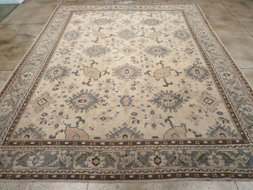 Antique Turkish Oushak Large Room Size Carpet, No.31405 - Galerie Shabab
