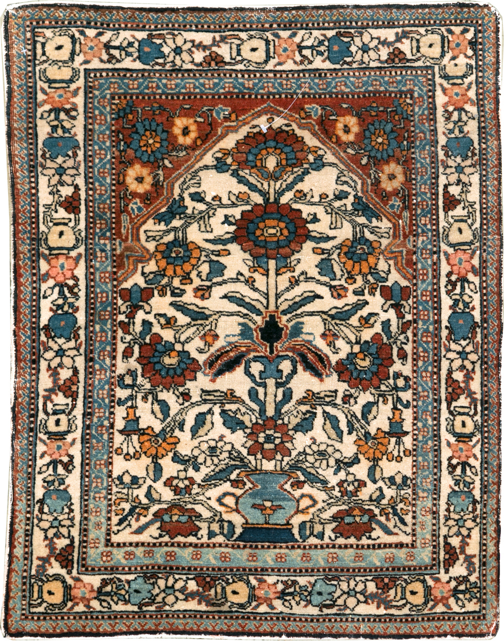 Antique Persian Tabriz Rug, No.31408 - Galerie Shabab