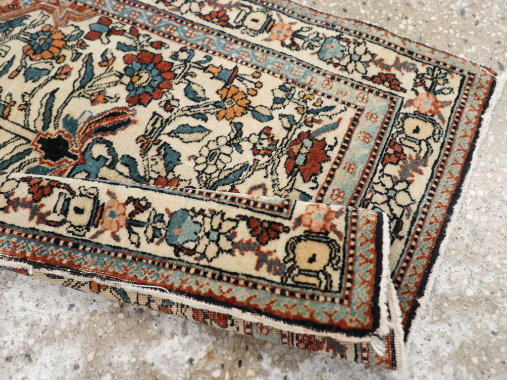 Antique Persian Tabriz Rug, No.31408 - Galerie Shabab