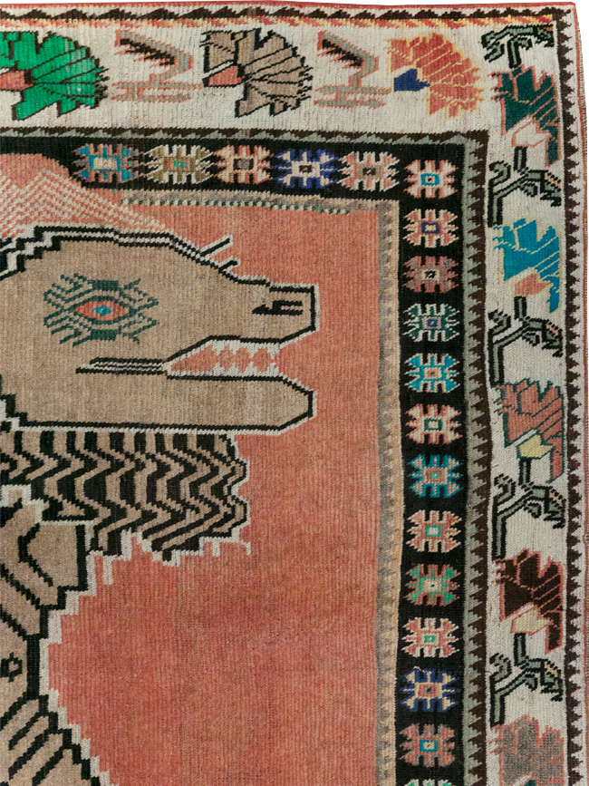 Vintage Persian Pictorial Gabbeh Accent Carpet, No.31410 - Galerie Shabab