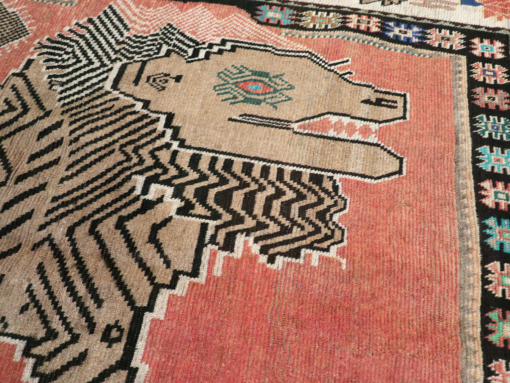 Vintage Persian Pictorial Gabbeh Accent Carpet, No.31410 - Galerie Shabab