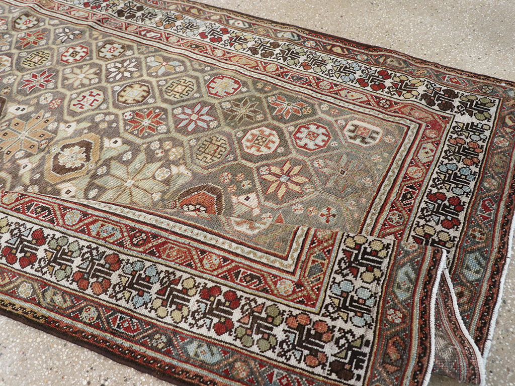 Antique Persian Kurd Gallery Rug, No.31411 - Galerie Shabab