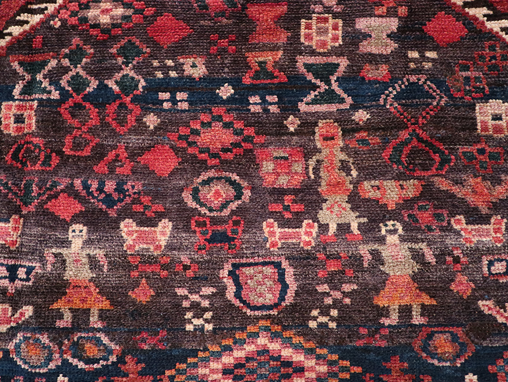 Vintage Persian Hamadan Pictorial Accent Rug, No.31413 - Galerie Shabab