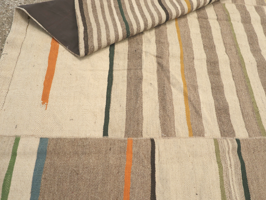 Modern Turkish Flatweave Accent Rug, No.31415 - Galerie Shabab