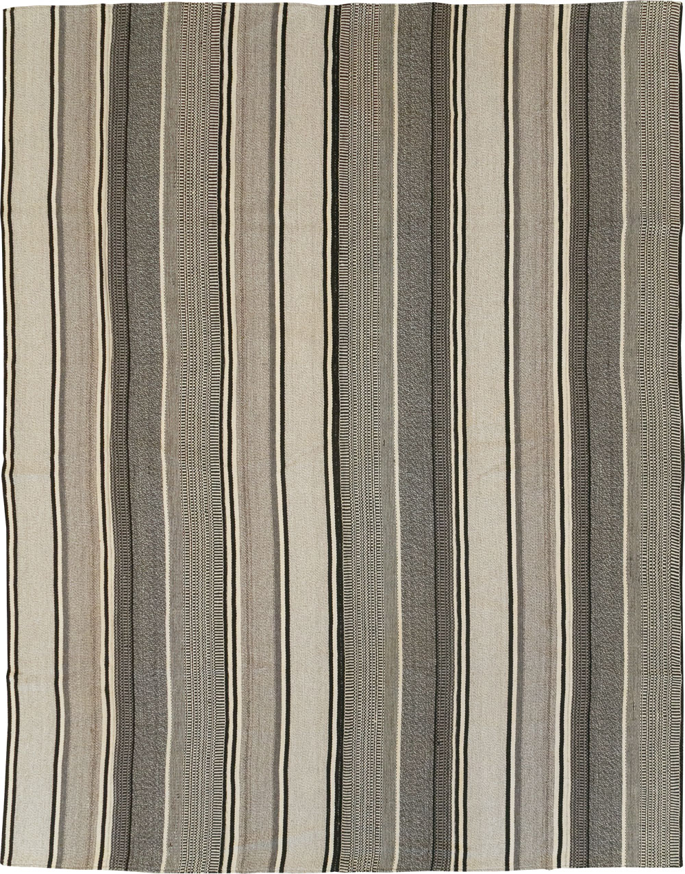 Modern Turkish Flatweave Room Size Carpet, No.31426 - Galerie Shabab