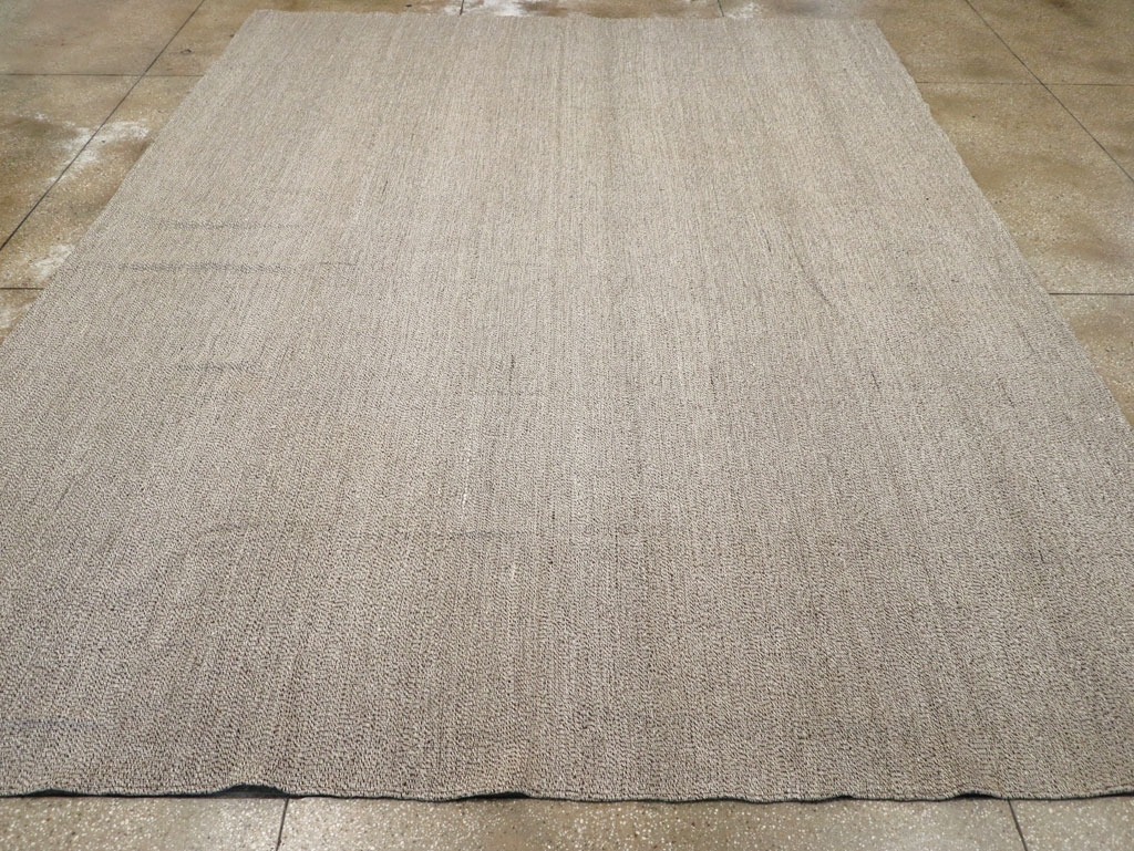 Vintage Turkish Flatweave Kilim Room Size Carpet, No.31428 - Galerie Shabab