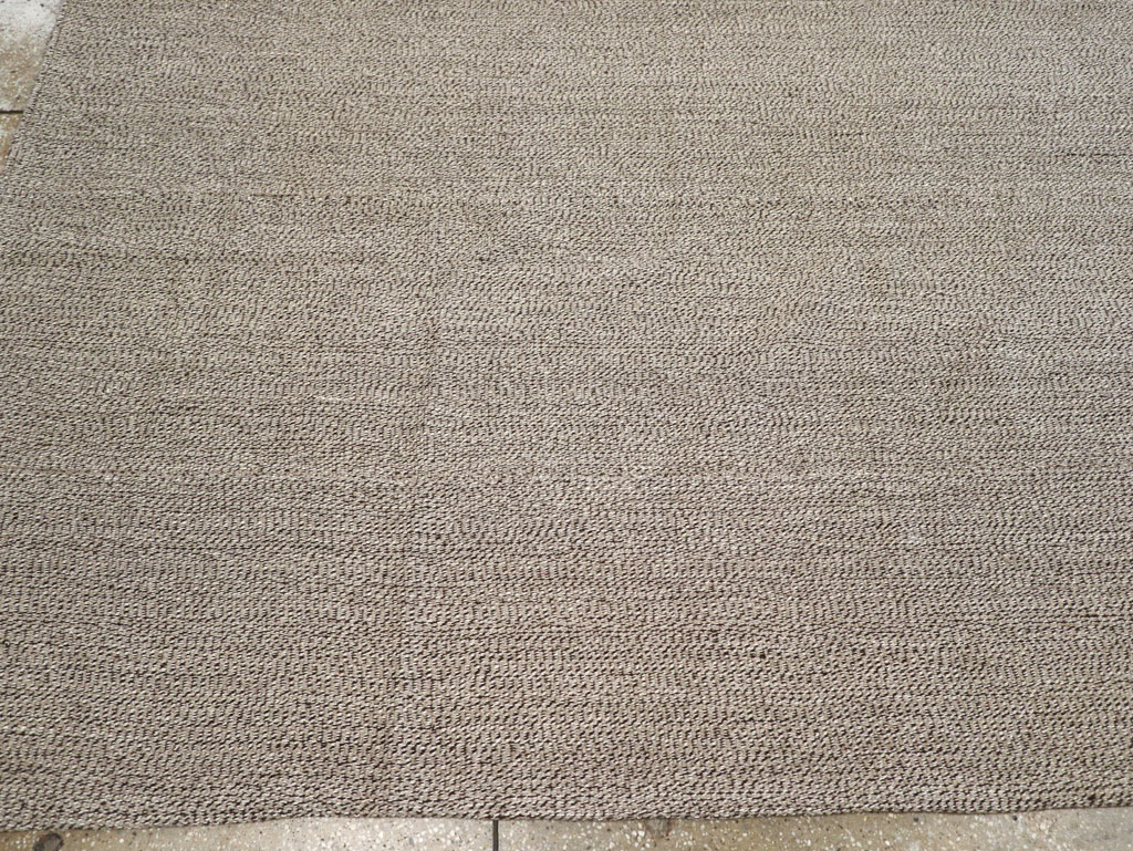 Vintage Turkish Flatweave Kilim Room Size Carpet, No.31428 - Galerie Shabab