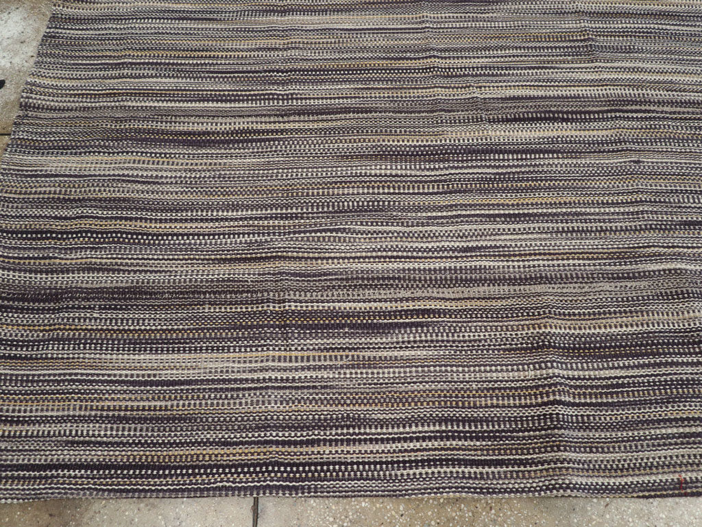 Modern Turkish Flatweave Room Size Carpet, No.31432 - Galerie Shabab