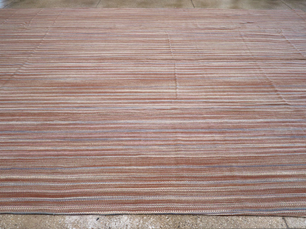 Modern Turkish Flatweave Large Carpet, No.31433 - Galerie Shabab