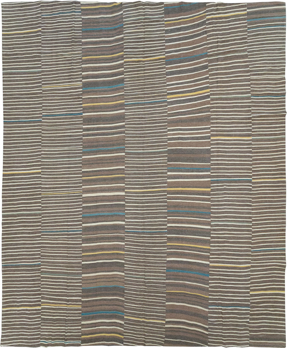 Modern Turkish Flatweave Large Room Size Carpet, No.31435 - Galerie Shabab