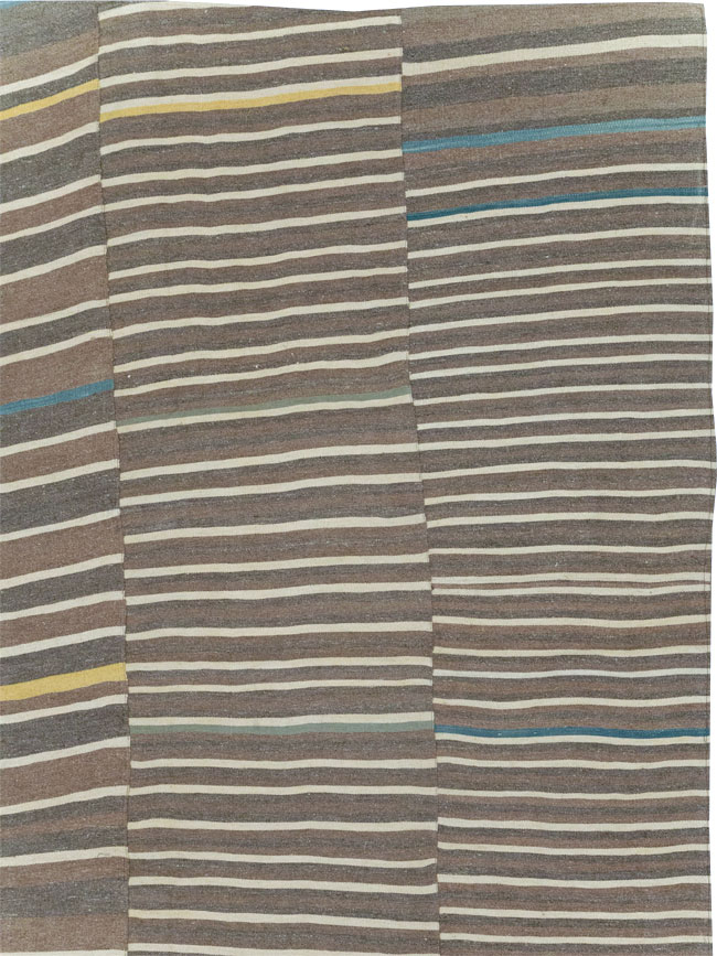 Modern Turkish Flatweave Large Room Size Carpet, No.31435 - Galerie Shabab