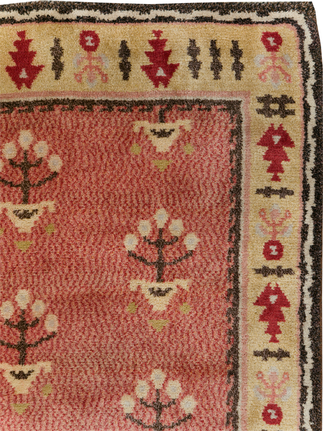 Scattered Flowers By Evald Hedberg - Vintage Swedish/Scandinavian Art Deco Carpet, No.31442 - Galerie Shabab