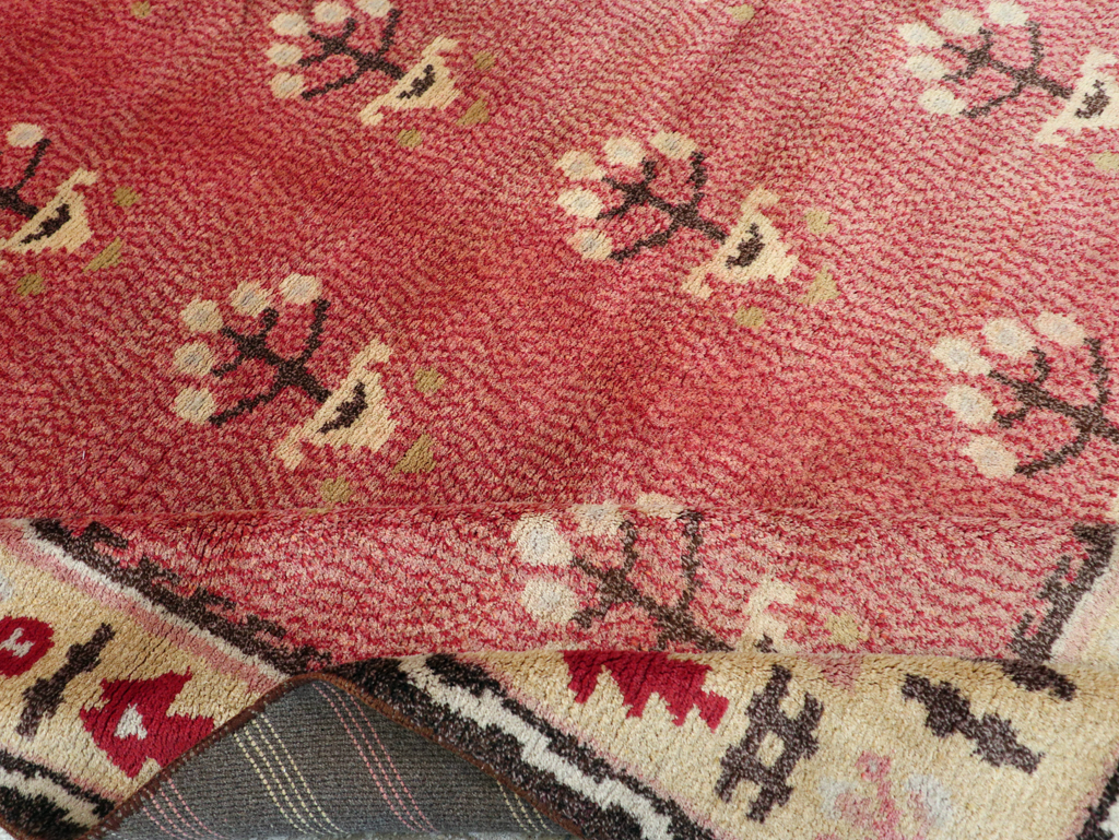 Scattered Flowers By Evald Hedberg - Vintage Swedish/Scandinavian Art Deco Carpet, No.31442 - Galerie Shabab