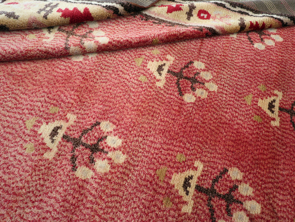 Scattered Flowers By Evald Hedberg - Vintage Swedish/Scandinavian Art Deco Carpet, No.31442 - Galerie Shabab