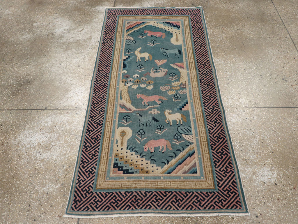 Antique Chinese Pictorial Throw Rug, No.31445 - Galerie Shabab