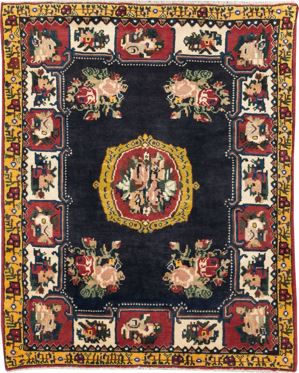 Vintage Persian Bakhtiari Throw Rug, No.31449 - Galerie Shabab