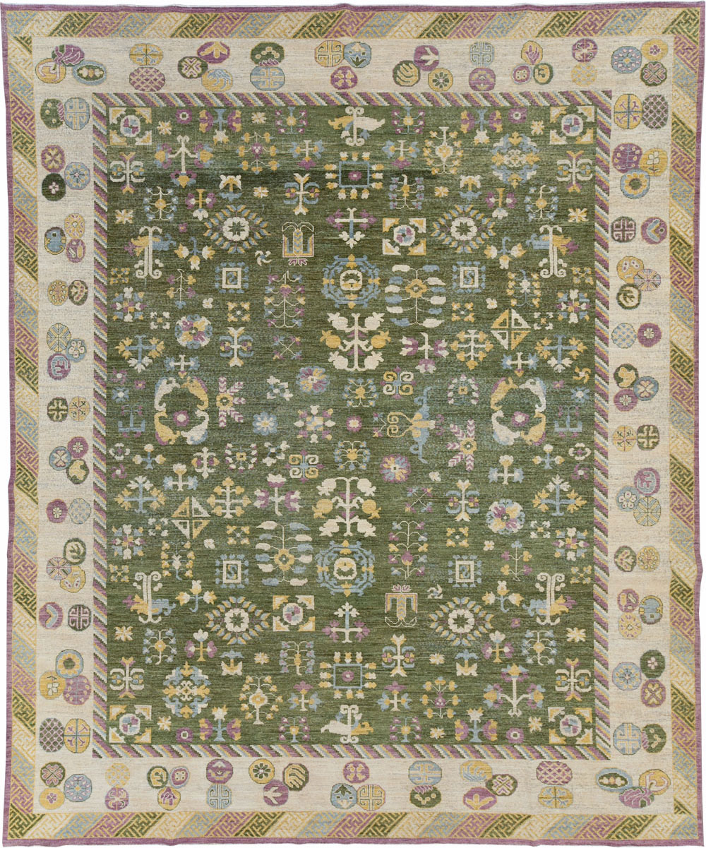Modern East Turkestan Khotan Room Size Carpet, No.31454 - Galerie Shabab