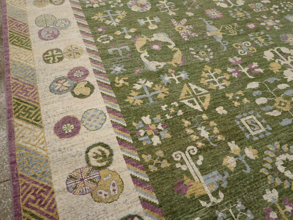 Modern East Turkestan Khotan Room Size Carpet, No.31454 - Galerie Shabab