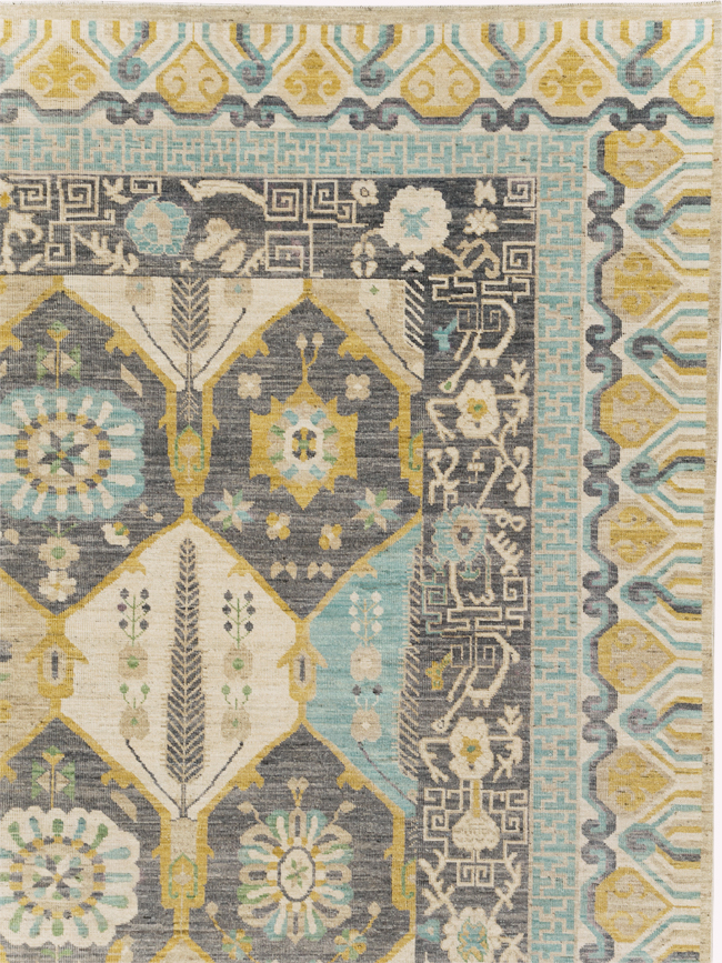 Modern East Turkestan Khotan Room Size Carpet, No.31456 - Galerie Shabab