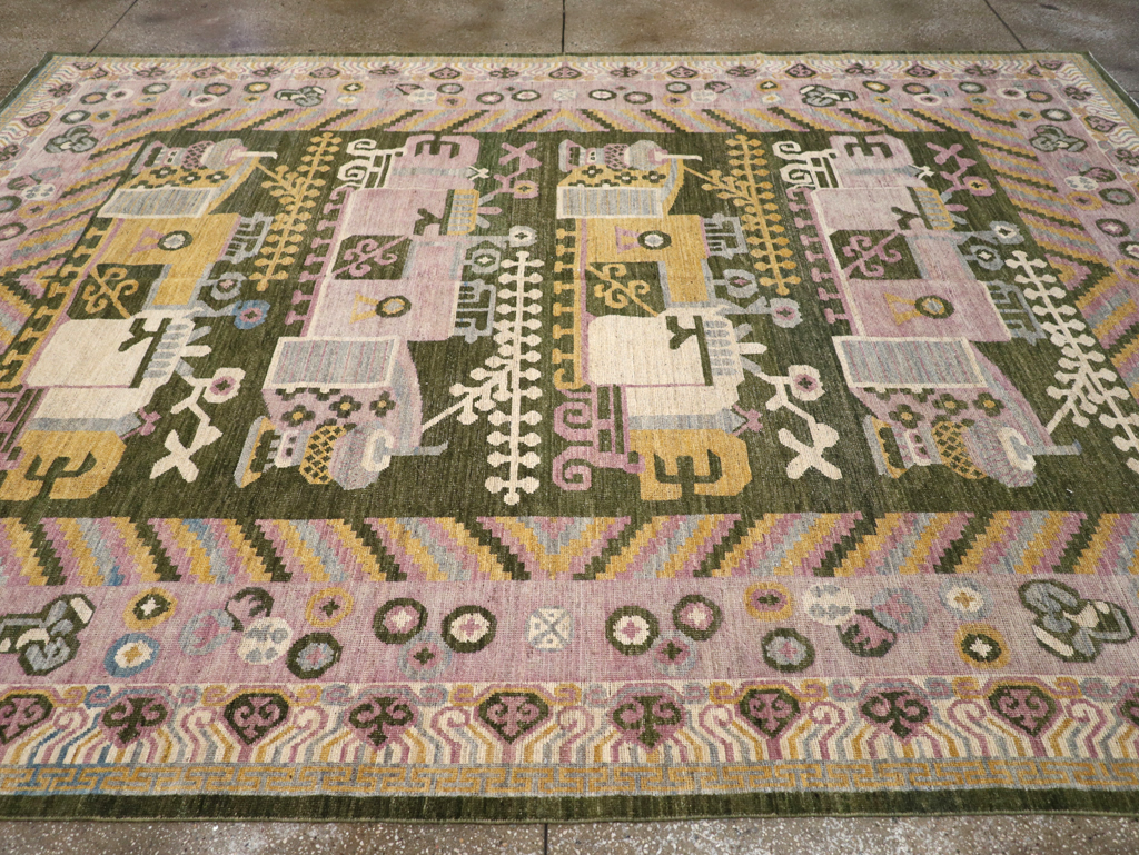 Modern East Turkestan Vase Khotan Room Size Carpet, No.31457 - Galerie Shabab